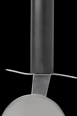 Best Home Pizzaleikkuri Musta Keittiötyövälineet