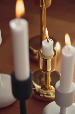 Outlet kynttiläjalka Nappula 107mm messinki Kynttilänjalat