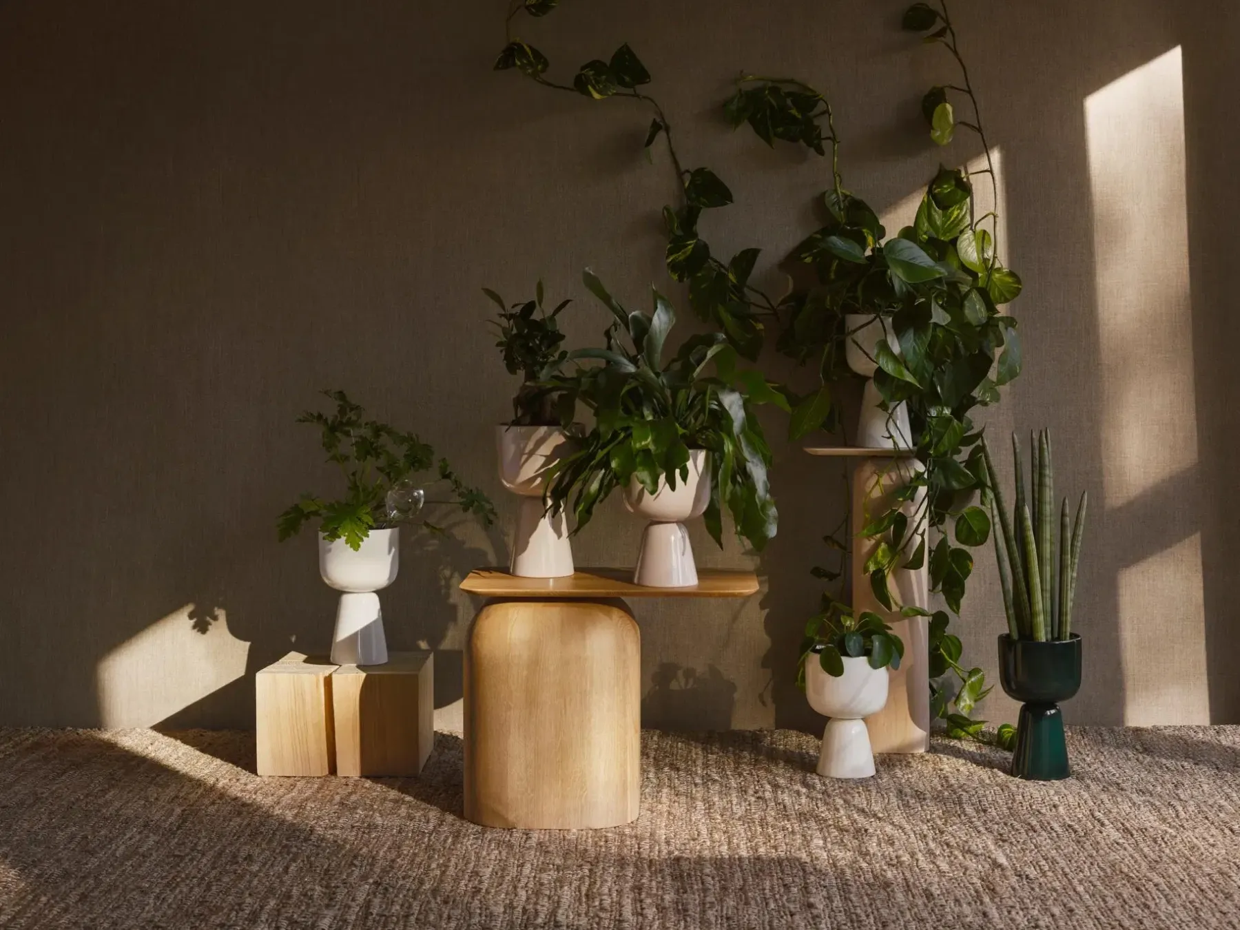 Iittala Kukkaruukut|Maljakot<Nappula ruukku S 230x155mm valkoinen