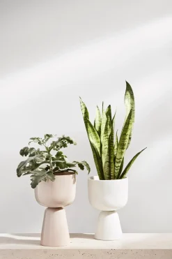 Iittala Kukkaruukut|Maljakot<Nappula ruukku S 230x155mm valkoinen