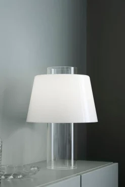 Outlet Modern Art pöytävalaisin valkoinen Pöytävalaisimet