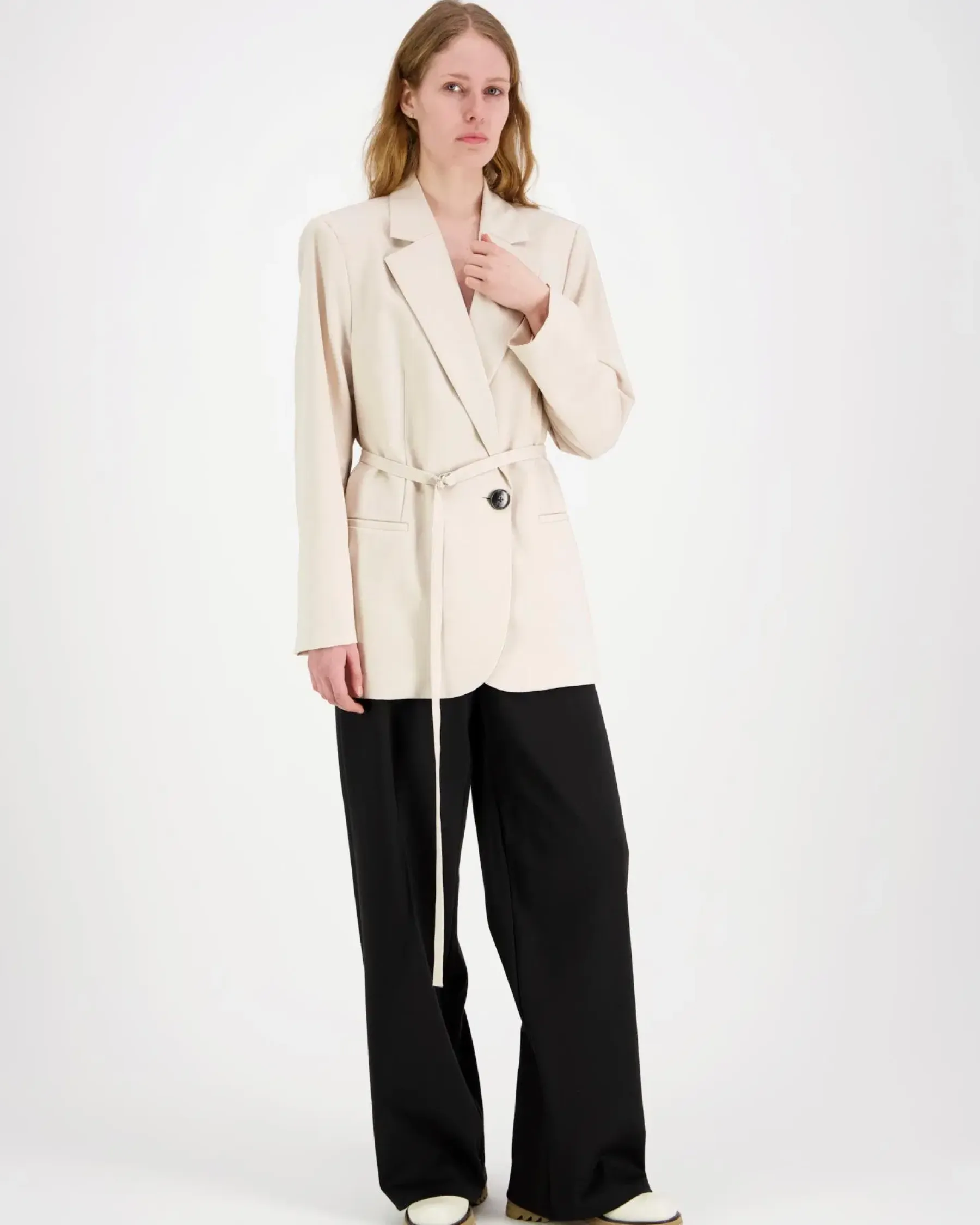 InWear Bleiserit Ja Jakut<jakku