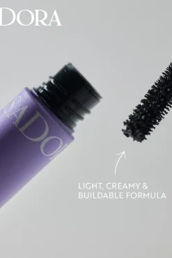 New High Impact Lift & Curl Mascara 9 ml Silmämeikit