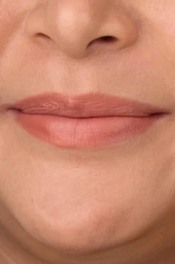 Outlet Perfect Moisture Lipstick huulipuna 4 ml Hajusteettomat Meikit|Huulimeikit