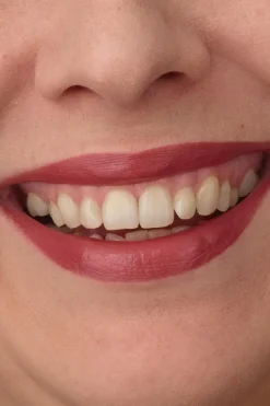 Outlet Perfect Moisture Lipstick huulipuna 4 ml Hajusteettomat Meikit|Huulimeikit