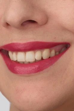 Outlet Perfect Moisture Lipstick huulipuna 4 ml Hajusteettomat Meikit|Huulimeikit