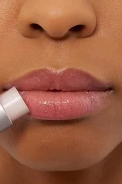 Sale Je Ne Sais Quoi™ Hydrating Color Awakening Lip Treatment huulivoide 3,4 g Huulimeikit|Kasvojenhoito