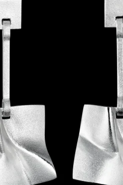 Kalevala Korut<Galaktinen tuuli -korvakorut hopea