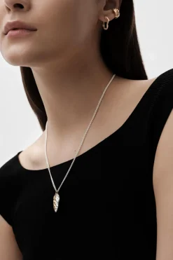 Itu- ear cuff hopea, kttu Korut