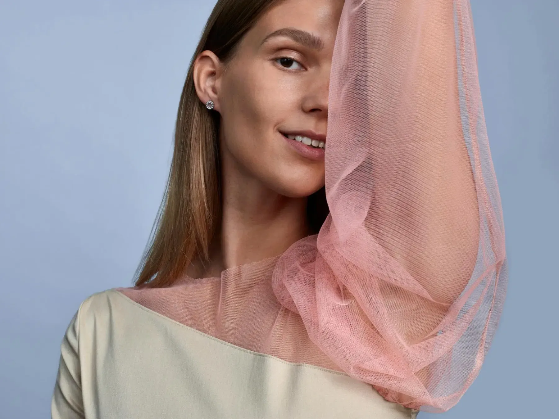 Kalevala Korut<Koru Valoisa 6948/2 korvakoru hop T