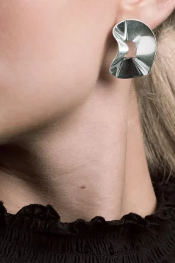 Vetovoima-korvakorut pyöreä hopea Korut