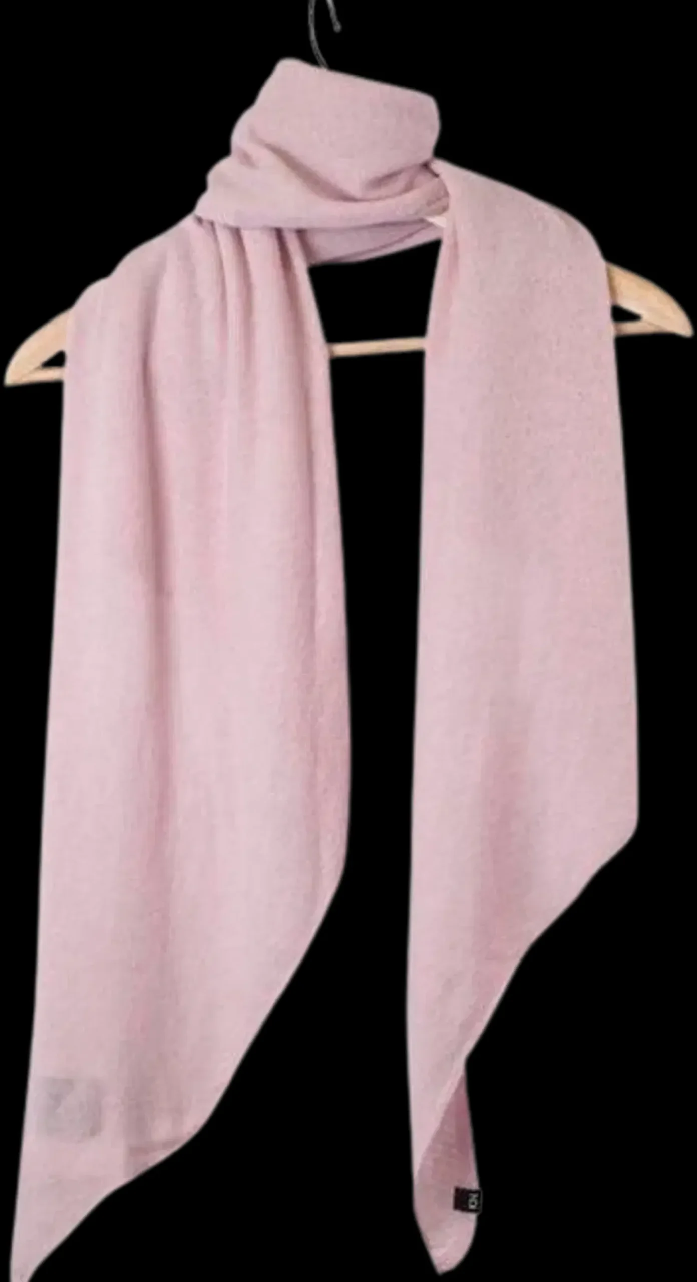 KN Kati Niemi Kaulaliinat Ja Huivit<Sghemba villa huivi