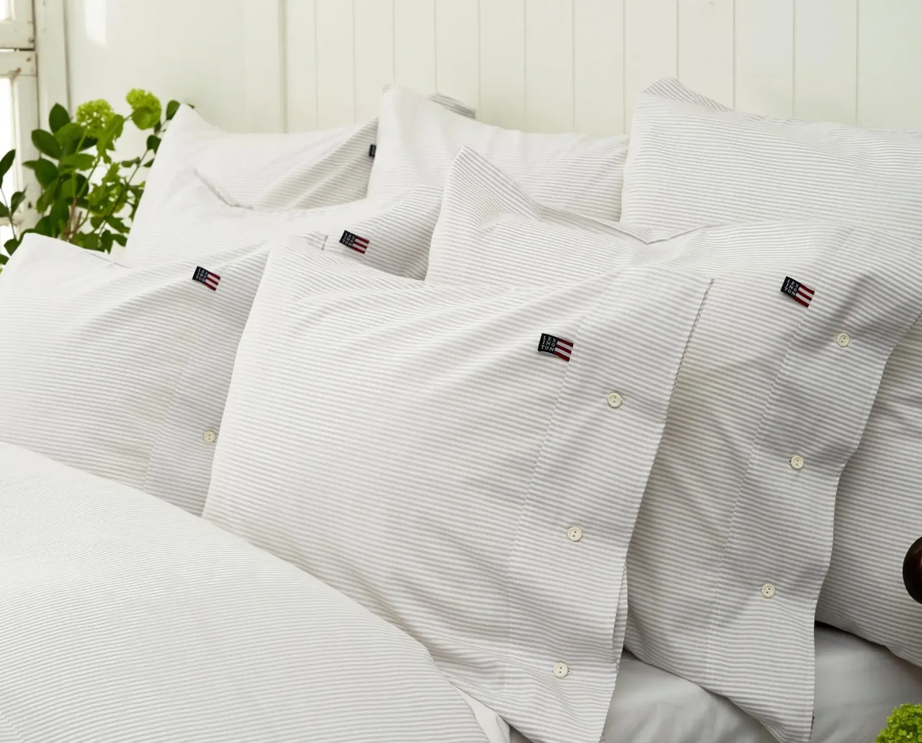 Lexington Company Tyynyliinat<Lexington Pin Point tyynyliina 50x60cm harmaa/valkoinen