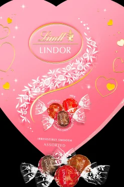 Sale LINDOR Sydänrasia lajitelma maito, hasselpähkinä- ja Double Chocolate suklaakuulat pehmeällä täytteellä 160g Suklaat Ja Muut Makeiset