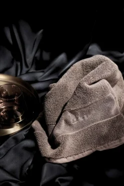 Luin Living Pyyhkeet<Organic Elegance kasvopyyhe 30x50cm mocha mist