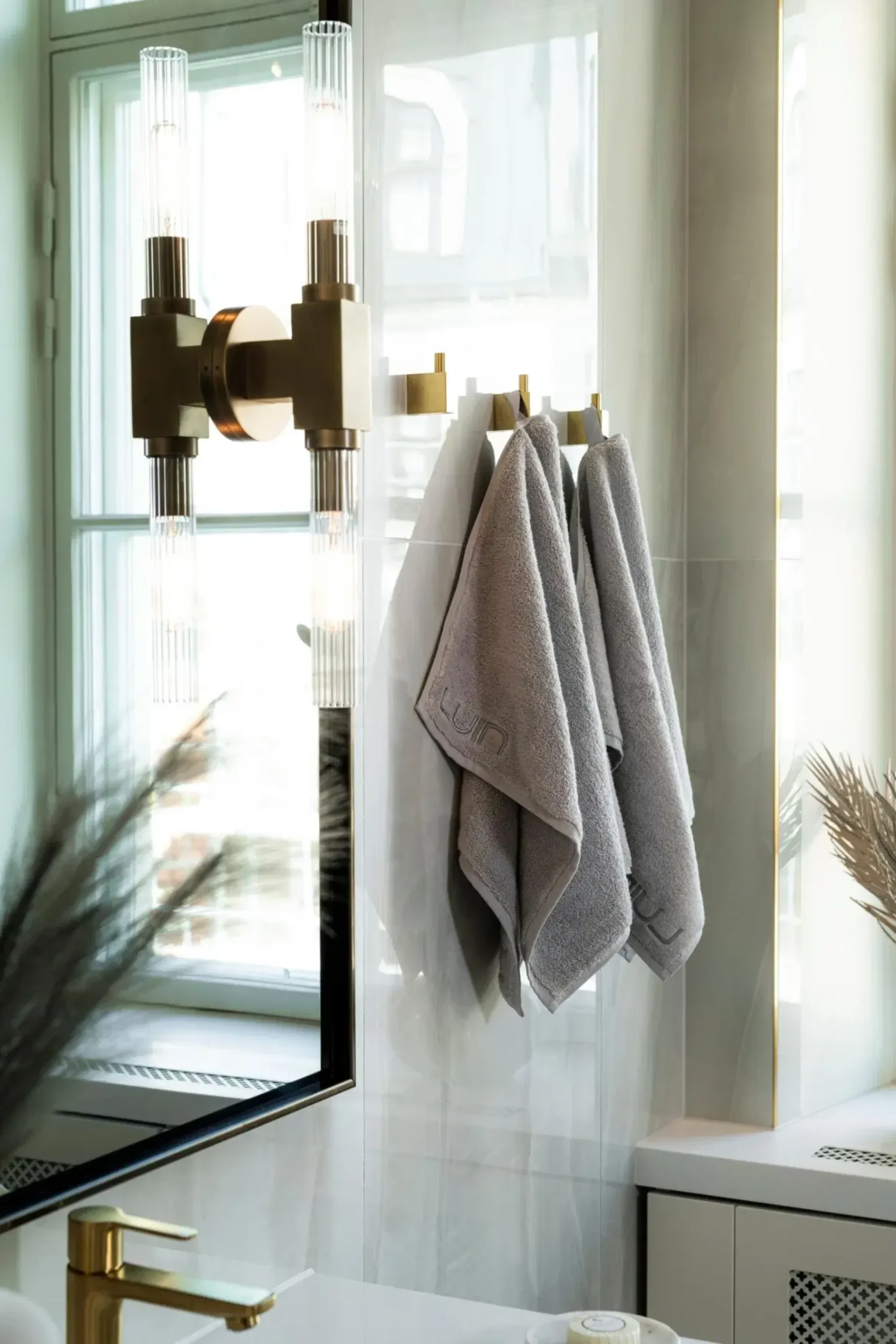 Luin Living Pyyhkeet<Your Home Your Spa käsipyyhe 50x80 cm pearl grey