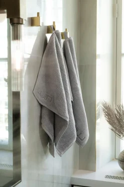Luin Living Pyyhkeet<Your Home Your Spa käsipyyhe 50x80 cm pearl grey