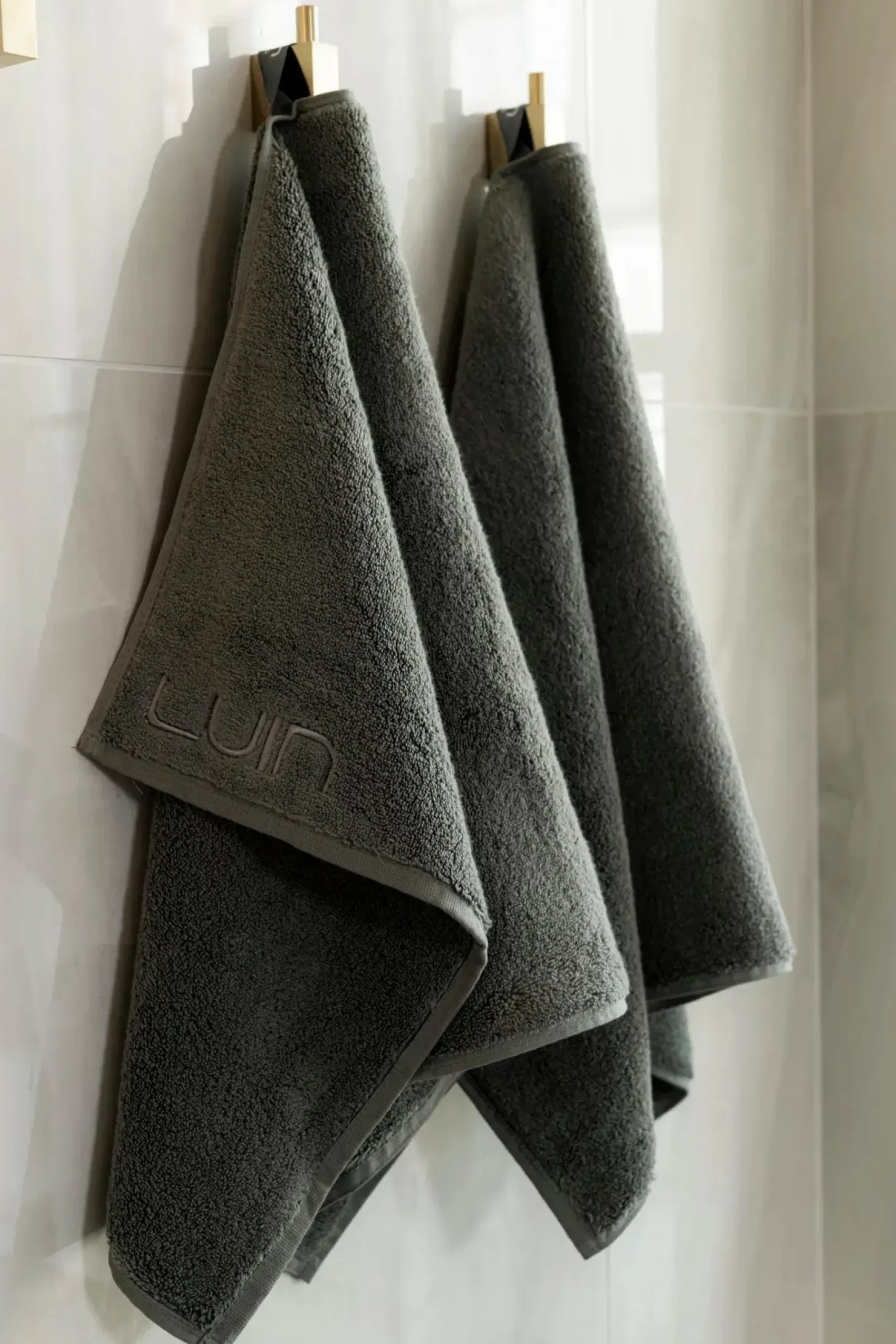 Luin Living Pyyhkeet<Your Home Your Spa käsipyyhe 50x80 cm granite