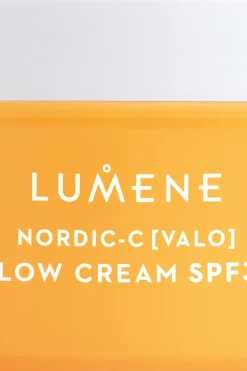 VALO Heleyttävä Päivävoide SPF30 50 ml Kasvojenhoito