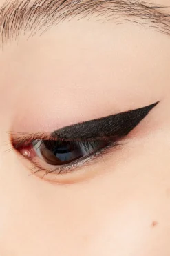 Sale MAC Colour Excess Gel Pencil Eye Liner silmänrajauskynä 0,35 g Silmämeikit