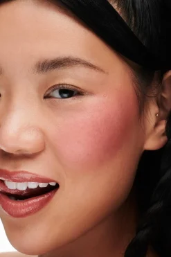 Discount MAC Glow Play Blush poskipuna 7,3g Kasvomeikit