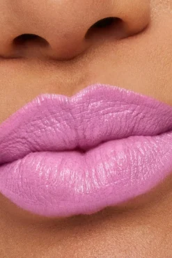 Hot MAC Macximal Sleek Satin Lipstick huulipuna 3,5 g Huulimeikit