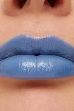 Hot MAC Macximal Sleek Satin Lipstick huulipuna 3,5 g Huulimeikit