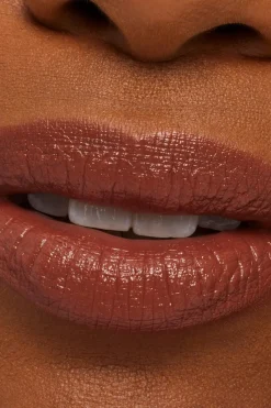 Hot MAC Macximal Sleek Satin Lipstick huulipuna 3,5 g Huulimeikit