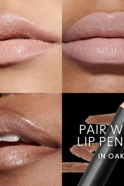 Hot MAC Macximal Sleek Satin Lipstick huulipuna 3,5 g Huulimeikit