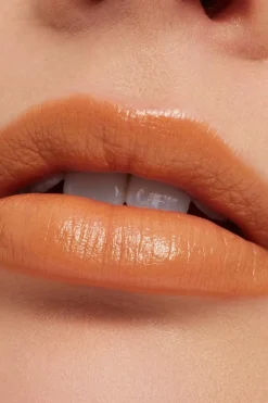 Hot MAC Macximal Sleek Satin Lipstick huulipuna 3,5 g Huulimeikit