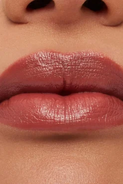 Hot MAC Macximal Sleek Satin Lipstick huulipuna 3,5 g Huulimeikit