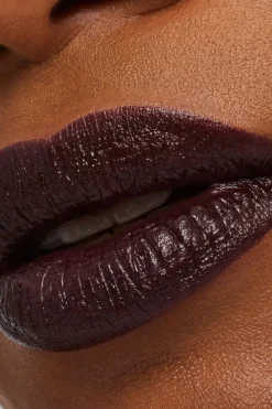 Hot MAC Macximal Sleek Satin Lipstick huulipuna 3,5 g Huulimeikit