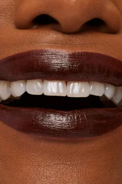 Hot MAC Macximal Sleek Satin Lipstick huulipuna 3,5 g Huulimeikit