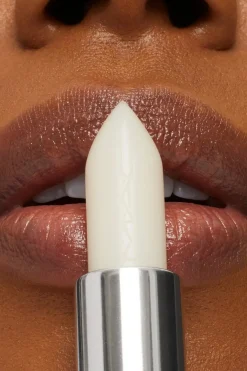 Hot MAC Macximal Sleek Satin Lipstick huulipuna 3,5 g Huulimeikit