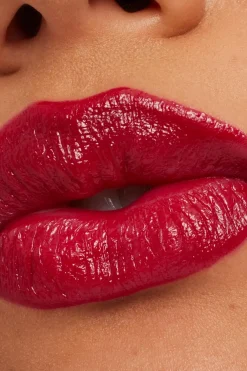 Hot MAC Macximal Sleek Satin Lipstick huulipuna 3,5 g Huulimeikit