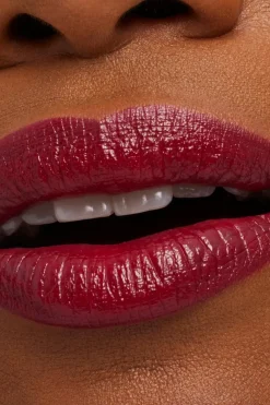 Hot MAC Macximal Sleek Satin Lipstick huulipuna 3,5 g Huulimeikit