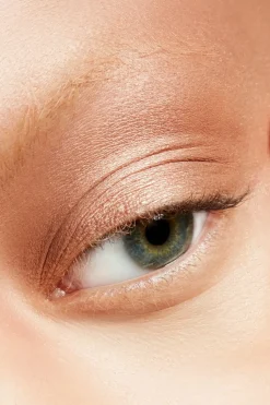 Hot MAC Small Eyeshadow luomiväri 1,3g Silmämeikit