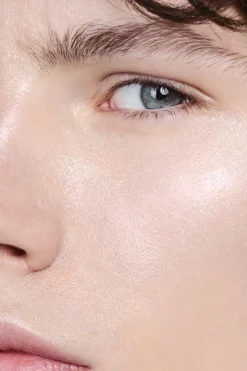 Madara The Concealer peiteväri 4 ml Meikit|Kasvomeikit