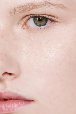 Madara The Concealer peiteväri 4 ml Meikit|Kasvomeikit