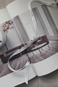 Malia Huonetuoksut|Tuoksukynttilät<Huonetuoksu Moments 200ml