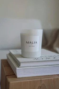 Malia Tuoksukynttilät<Tuoksukynttilä Soft cotton 180g