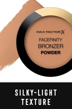 New Facefinity Powder Bronzer 01 Light Bronze 10 g aurinkopuuteri Kasvomeikit