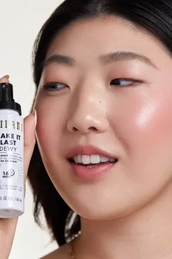 Sale Cosmetics Setting Spray Dewy Finish meikinkiinnityssuihke 60 ml Kasvomeikit