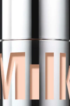 Hot Future Fluid Cream peitevoide 8,5 ml Kasvomeikit