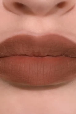 MOIRA Cosmetics Huulimeikit<MOIRA Lip Appeal Waterproof Liner huultenrajauskynä 0,6 g