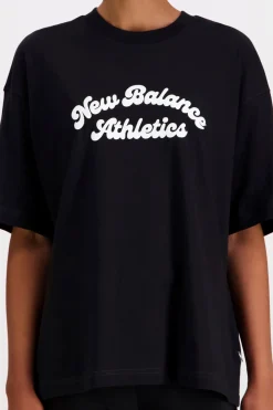 New Balance Paidat Ja Topit<Linear Heritage Oversized t-paita