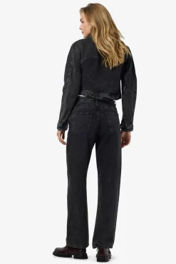 Noisy May Farkut<Nmjannel farkut