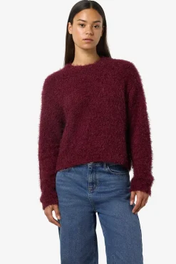 Noisy May Neuleet<Nmsassy neule