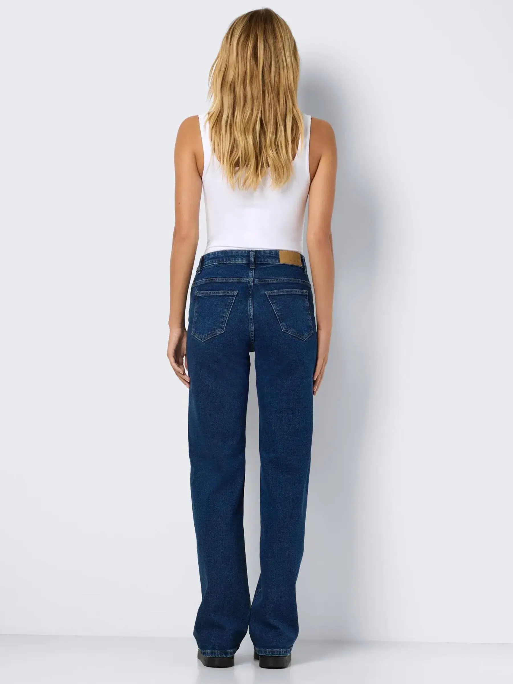 Noisy May Farkut<Nmyolanda farkut