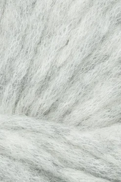 Novita Villalangat<lanka Aino 50 g moment 0411